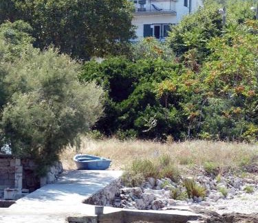 Slatine Apartment | Seaview Holiday Apartments