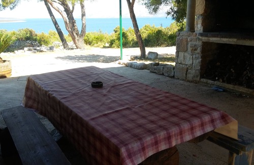 Cove Basina (Jelsa) House | Secluded house with a parking space Cove Borova, Hvar (K-13526)