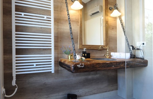 Zadar Old Town House | Silver & Gold Luxury Rooms