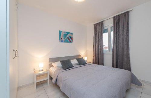 Novalja Apartment | Star 5 modern & centrally ap for 4