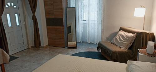 Split Apartment | Studio Apartment Nika FREE PARKING