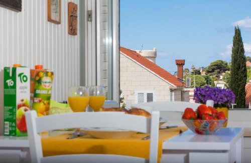 Ploce Apartment | Studio Apartment NIKO II 5 min to center