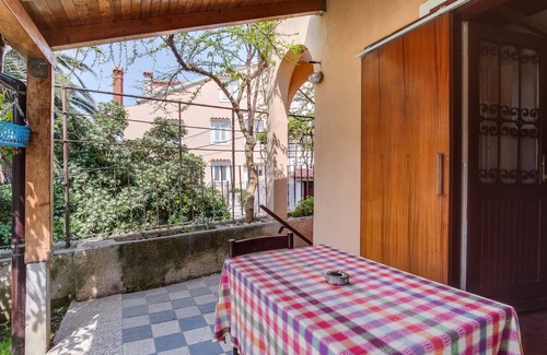 Cove Murtar Apartment | Studio flat with terrace Mali Lošinj, Lošinj (AS-15050-a)