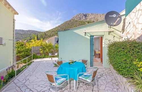 Trsteno Apartment | Studio flat with terrace Trsteno, Dubrovnik (AS-9107-e)