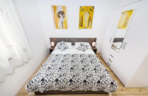 Zadar Old Town Apartment | Studio Forum