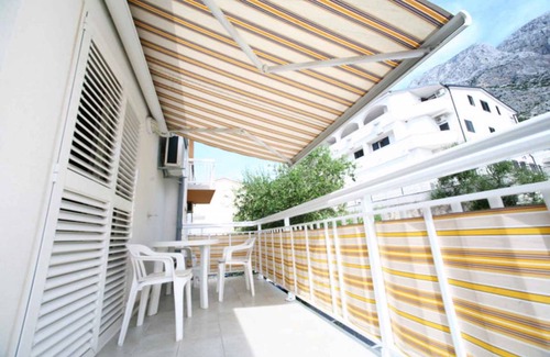 Baska Voda Apartment | Studio with balcony and air conditioning