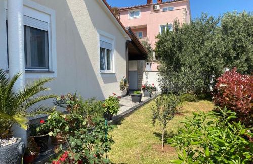 Vintijan Apartment | Summer house Pula