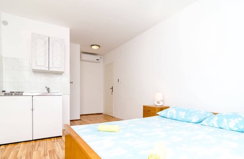 Saplunara Apartment | Sunny studio on Mljet island 3