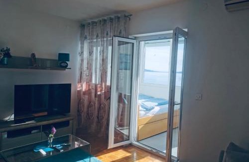 Vratarusa Apartment | SUZANA Beautiful balcony sea view 1