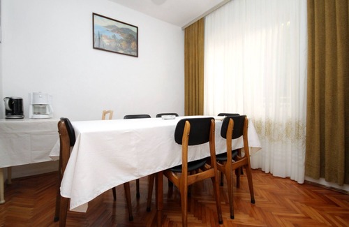 Ploce Apartment | Three bedroom apartment with balcony and sea view Dubrovnik (A-9099-b)
