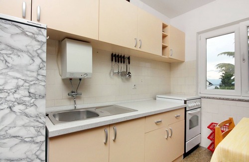 Vantacici Apartment | Three bedroom apartment with terrace and sea view Vantačići, Krk (A-5347-a)