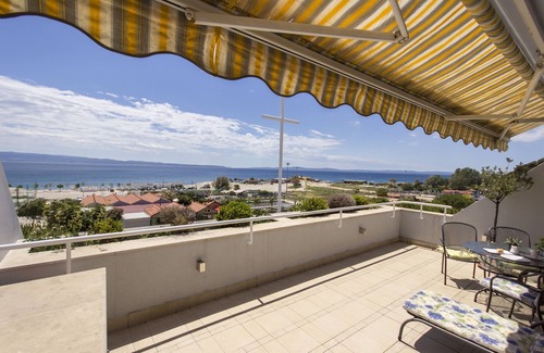Znjan Apartment | Three bedroom apartment with terrace and sea view Split (A-14351-a)