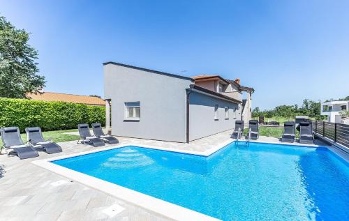 Vrvari Apartment | Toni & Julija