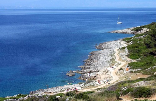 Cove Murtar Apartment | Two bedroom apartment with terrace Mali Lošinj, Lošinj (A-7978-a)