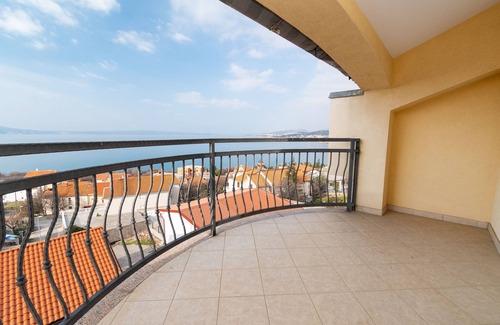 Klenovica Apartment | Two bedroom apartment with terrace and sea view Klenovica, Novi Vinodolski (A-20556-b)