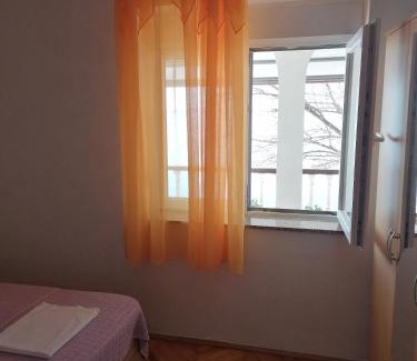 Baric Draga Apartment | Two-Bedroom Apartment in Baric Draga I