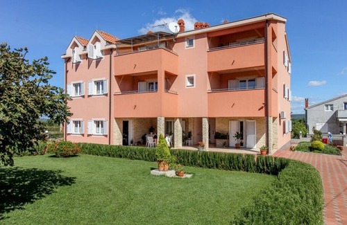 Nevidane Apartment | Two bedroom apartment with terrace and sea view Neviđane, Pašman (A-18054-a)