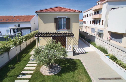 Zadar Apartment | Two-Bedroom Apartment in Zadar