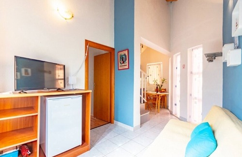 Kneza Apartment | Two bedroom apartment near beach Kneža, Korčula (A-9168-b)