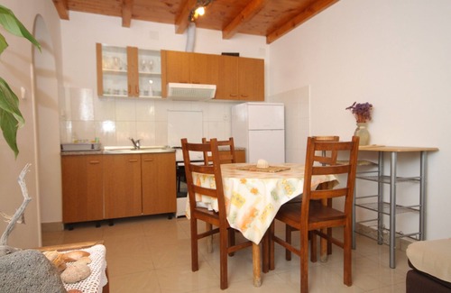 Scedro Apartment | Two bedroom apartment near beach Cove Karkavac - Šćedro, Hvar (A-8801-d)