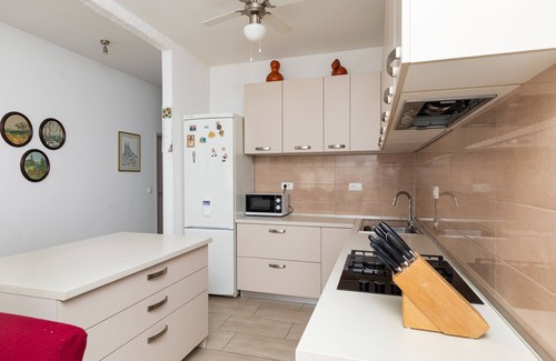 Pisak Apartment | Two bedroom apartment with terrace and sea view Pisak, Omiš (A-5975-f)