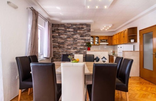 Rudine House | Vacation home Josipa by Interhome