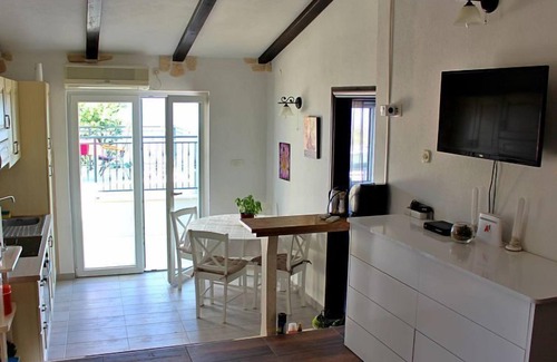 Podstrana House | Vacation home R&A by Interhome