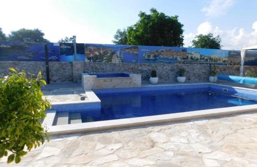 Lecevica House | Vacation house Radosic