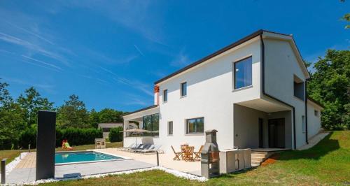 Bazgalji Villa | Vila Prisunca jacuzzi & swimming pool