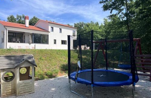 Bazgalji Villa | Vila Prisunca jacuzzi & swimming pool