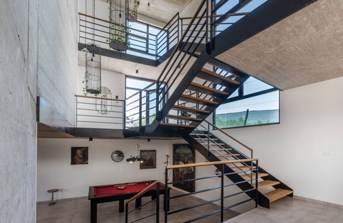Jadruhi Villa | Villa ∙ 13 bedrooms ∙ 28 guests