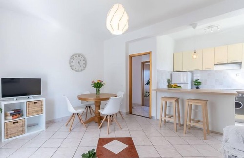 Sutivan Apartment | Villa 2 Pools by Interhome