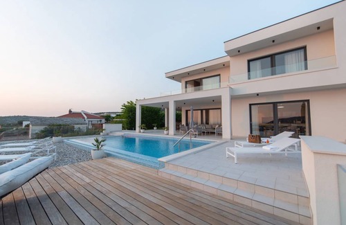 Primosten Villa | Villa ∙ 5 bedrooms ∙ 10 guests