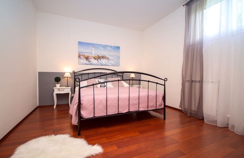 Mravince Villa | Villa ANITA with private pool, gym, 6 bedrooms, sea view