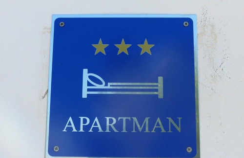 Vrsi Apartment | Villa Bavaria