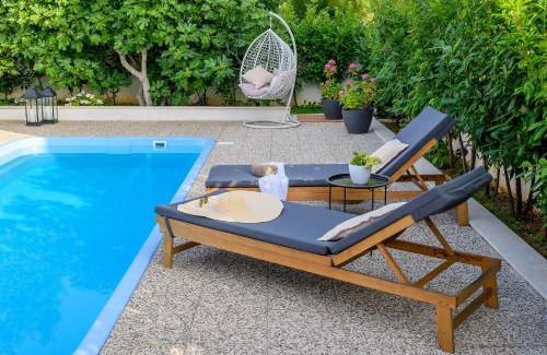 Cove Makarac (Milna) Villa | Villa Bellezza