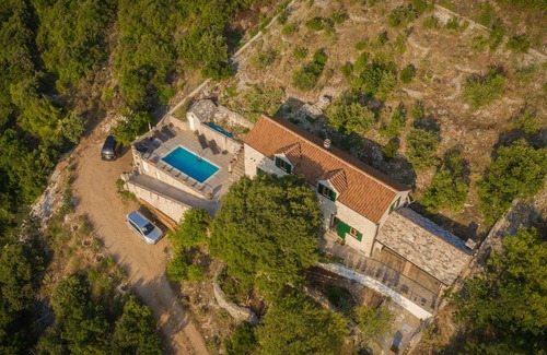 Dol Villa | Villa Dol-Three Bedroom Villa with Pool