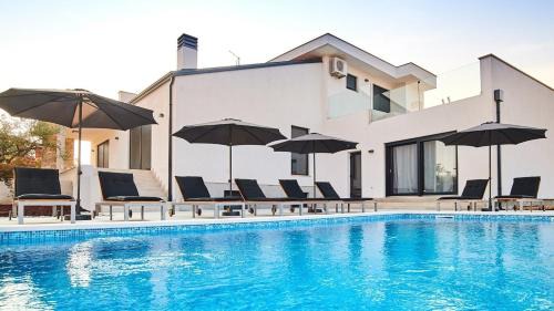 Kastel House | Villa Dolcea by Villas Holiday