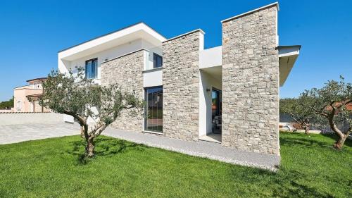 Kastel House | Villa Dolcea by Villas Holiday