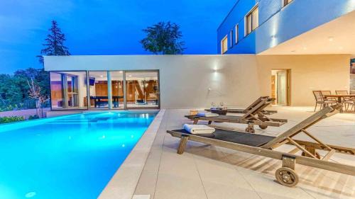 Zmijavci Villa | Villa Fire a luxury villa in Imotski, wellness oasis