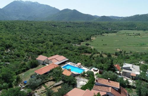 Zadvarje House | Villa Krnic Olimpic Pool