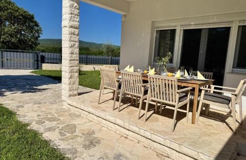 Ervenik Villa | Villa Luna