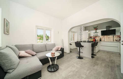 Velim House | Villa MyDream (V8011-K1) - Krković