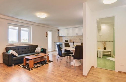 Kanfanar House | Villa near Rovinj with private pool, sauna, jacuzzi and gym