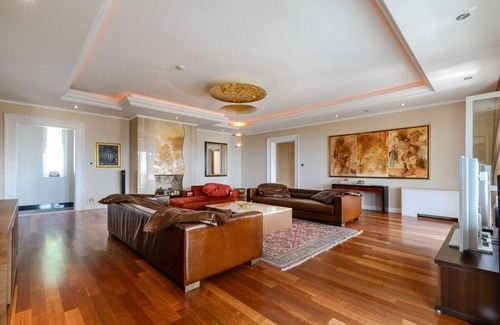 Trsteno Villa | Villa Palaca - Six Bedroom Villa, Sleeps 12