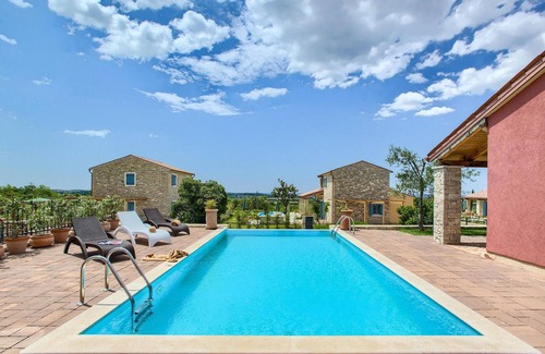 Vardica House | Villa Parona
