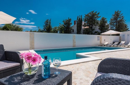 Zrce Apartment | Villa Star 2 luxury apartment with a pool