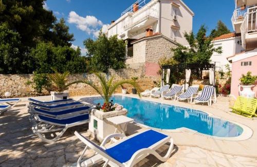 Okrug Apartment | Villa Stil
