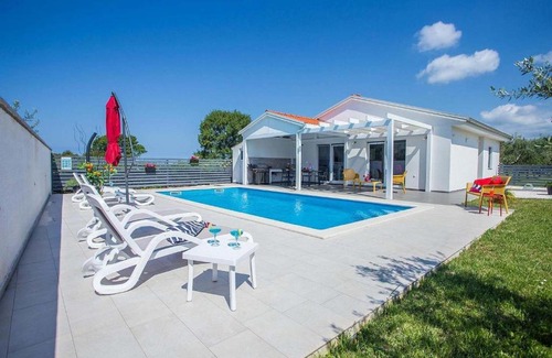 Stinjan House | Villa Sunrise