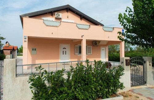 Velim Villa | Villa Verbena